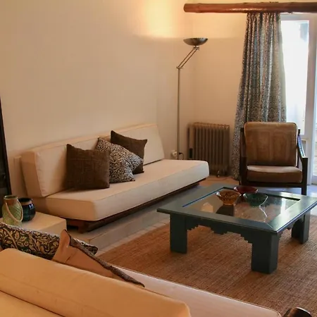 Villa Authentic & Tranquil