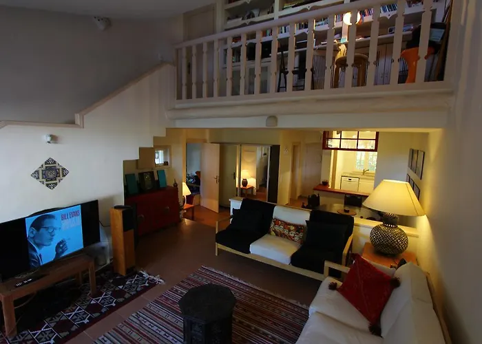 Authentic & Tranquil Vila Cascais